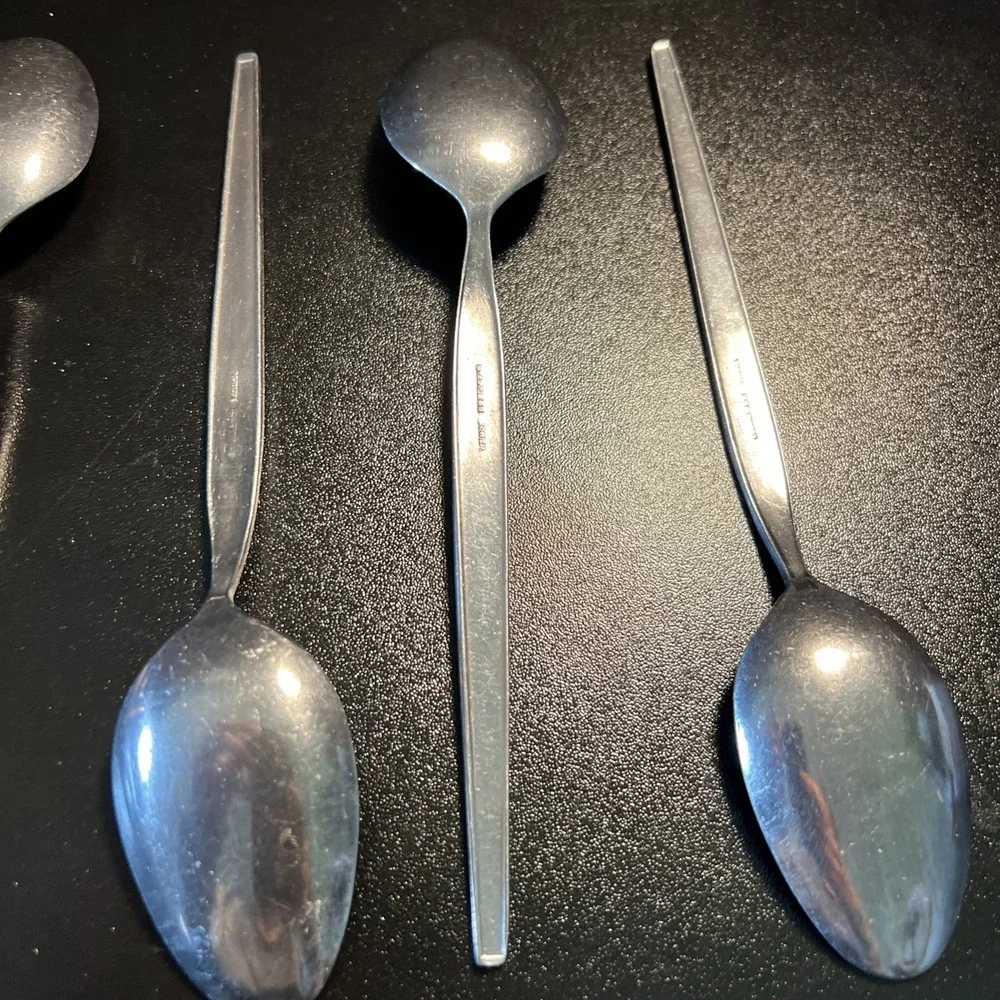 Lot of 6 Rogers Co Stanley Roberts ENSENADA Soup Spoons Stainless Flatware 7.75